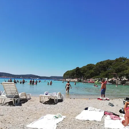 Nava Home, Mobile In Camp Soline Biograd Na Moru