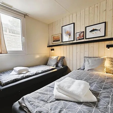 Nava Home, Mobile In Camp Soline 비오그라드나모루