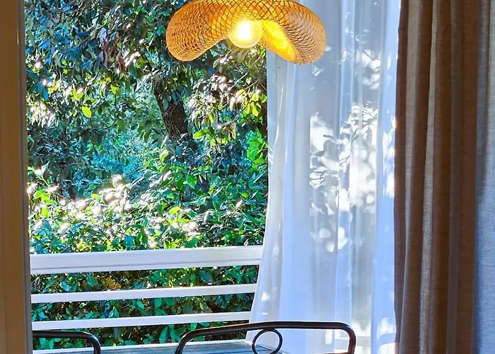 Nava Home, Mobile In Camp Soline بيت للعطل