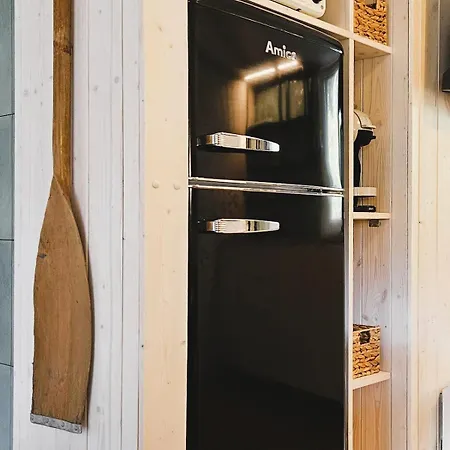 Nava Home, Mobile In Camp Soline Tatil Evi