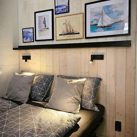 Nava Home, Mobile In Camp Soline Tatil Evi
