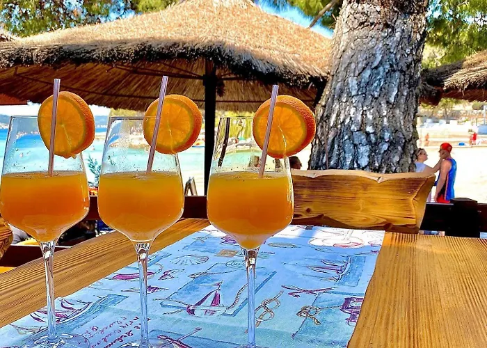 Nava Home, Mobile In Camp Soline